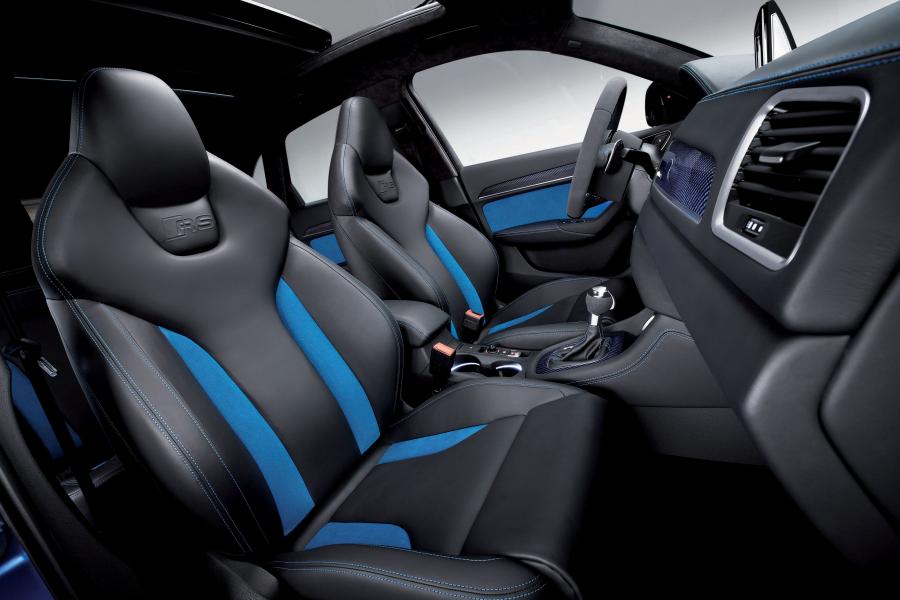 Интерьер Audi RS Q3 Concept (8U) 2012 года  (фото 2 из 26)